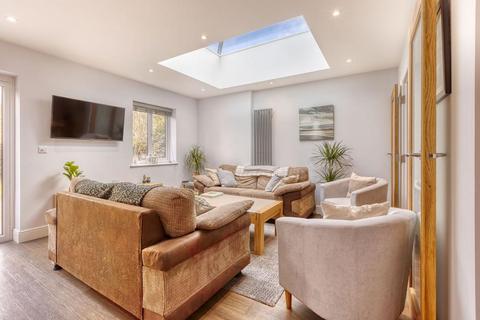 93 Chobham Road, Ascot, SL5 0HQ