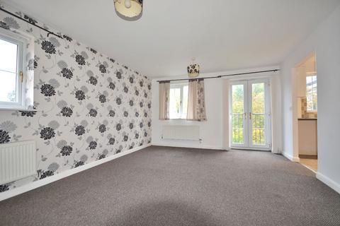 2 bedroom apartment for sale - Loxley Close, Hucknall