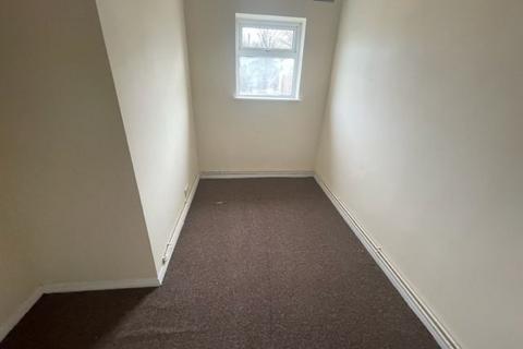 1 bedroom flat to rent, a Kirby Road, Dunstable