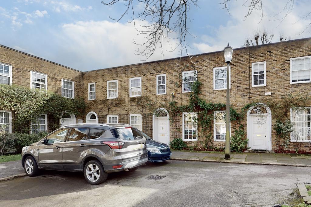 John Spencer Square, London, n1 3 bed terraced house for sale £1,250,000