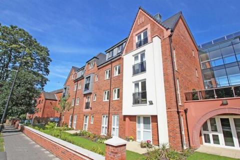 1 bedroom retirement property for sale - Oakfield Court, Crofts Bank Road, Urmston M41