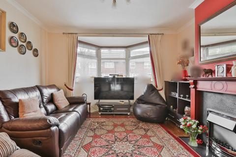 3 bedroom terraced house for sale - Triton Road, Hull, HU9 4HU