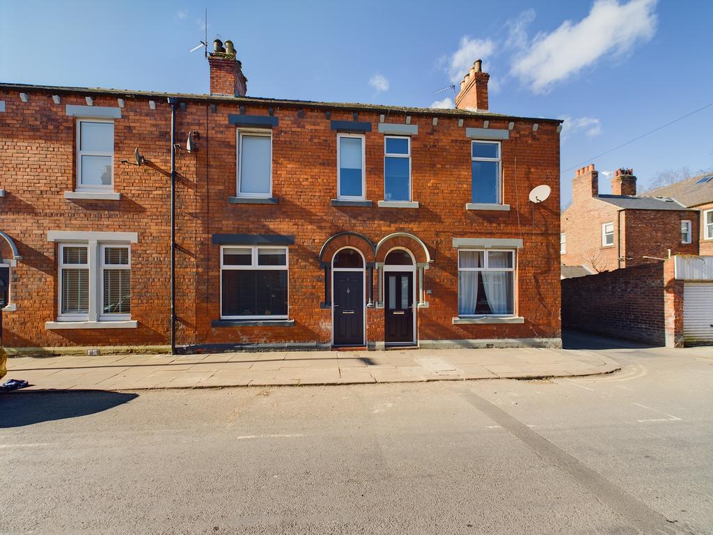 Richardson Street, Carlisle, CA2 3 bed terraced house £650 pcm (£150 pw)