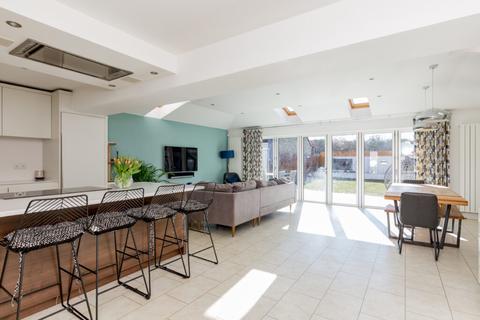 90 Station Road, South Queensferry, EH30 9JX