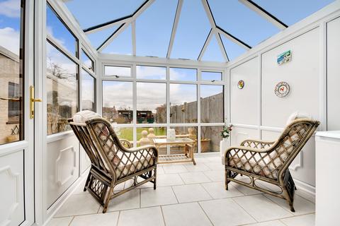 32 Maple Drive, Chelmsford, CM2 9HR