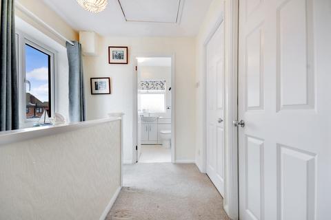 32 Maple Drive, Chelmsford, CM2 9HR