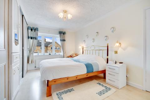 32 Maple Drive, Chelmsford, CM2 9HR