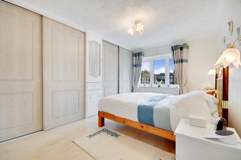 32 Maple Drive, Chelmsford, CM2 9HR