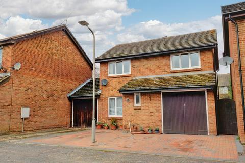 4 bedroom detached house for sale - Milton Drive, Newport Pagnell