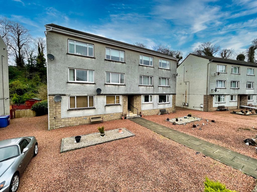 7F Silverdale Gardens, Largs 1 bed flat £69,995