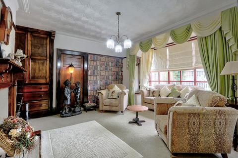 3 bedroom detached bungalow for sale - Beech Grove, South Bank, TS6