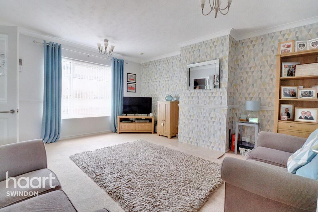 Moredon Road, Swindon 3 bed end of terrace house for sale £240,000