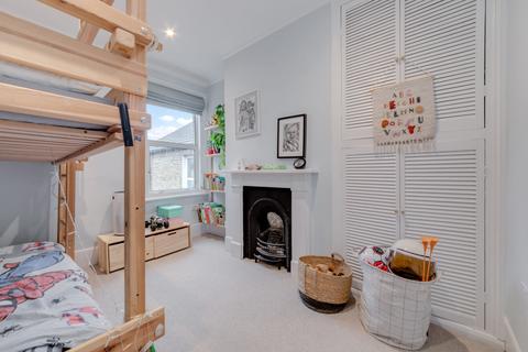 11 Worlingham Road, London, SE22 9HD