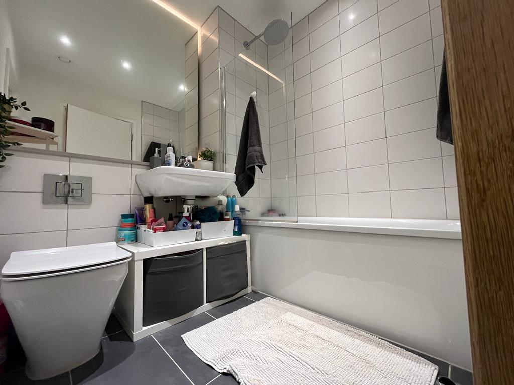 Bathroom Suite