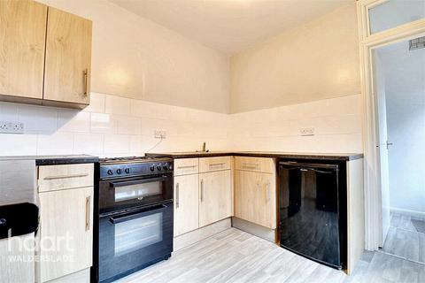 1 bedroom flat to rent, Alexandra Road, Sheerness