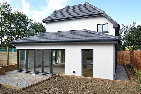 1b Castle Drive, Reigate, RH2 8DQ