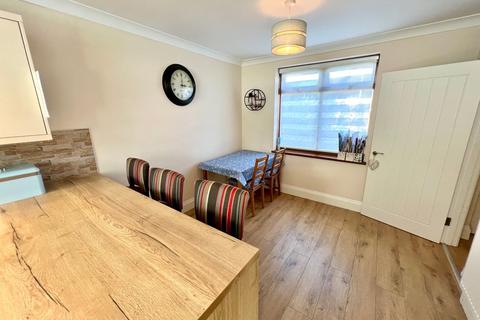 3 bedroom semi-detached house for sale - Broadwell Road, Solihull