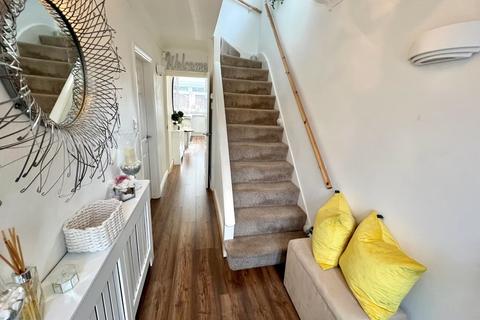 19 Stroud Road, Shirley, Solihull, B90 2JU