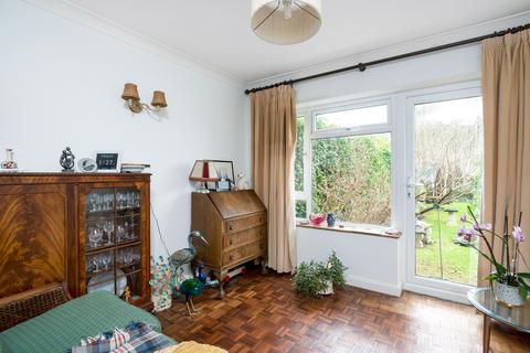 3 bedroom semi-detached house for sale - Norwood Road, Effingham, Leatherhead