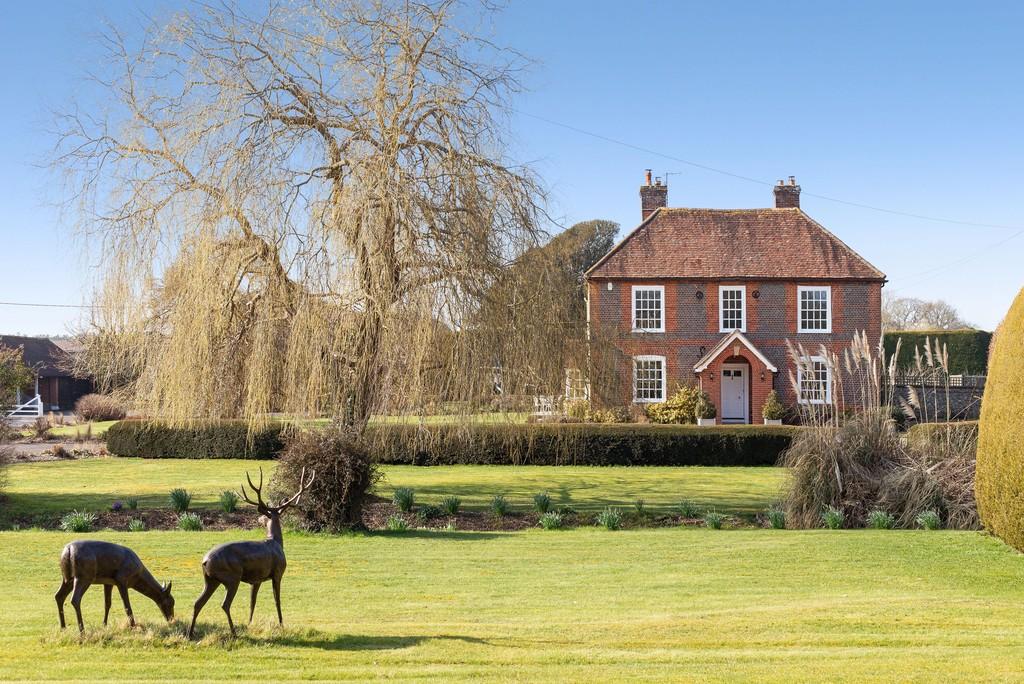 Hambledon, Hampshire 6 bed detached house for sale £2,200,000