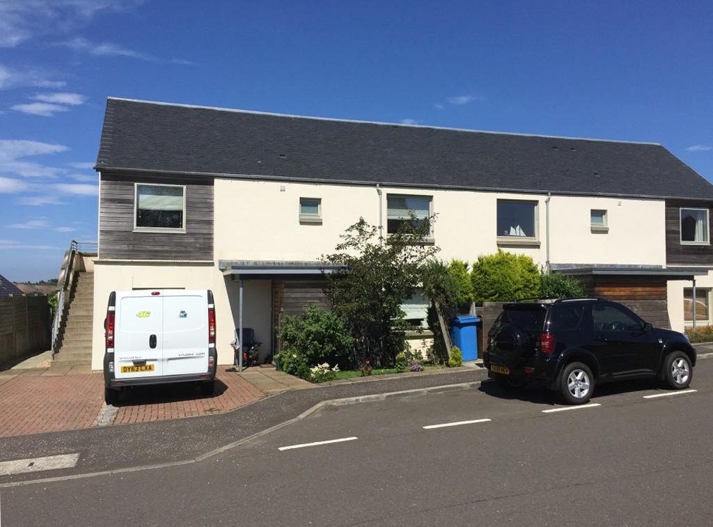 Canal Court, Threemiletown 2 bed apartment £850 pcm (£196 pw)
