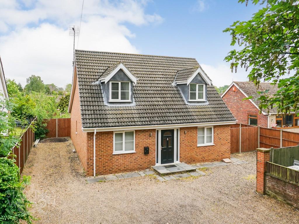 Dereham Road, New Costessey, Norwich 4 bed chalet for sale £375,000