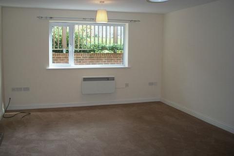 2 bedroom flat to rent, Purley