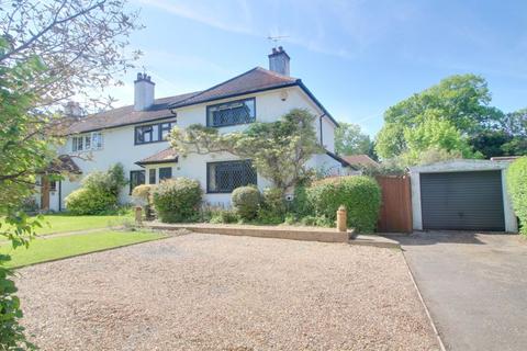 4 bedroom semi-detached house for sale, Foxley Lane, West Purley