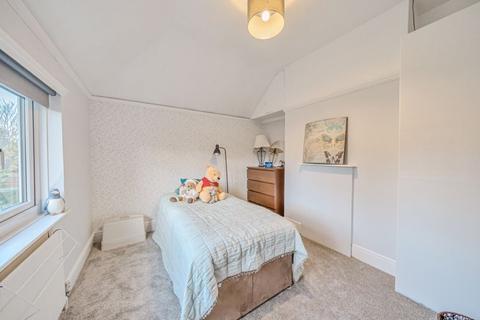164 Foxley Lane, Purley, CR8 3NF