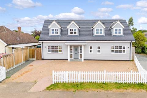 4 bedroom detached house for sale, Evelyn Road, Willows Green, Chelmsford, Essex, CM3