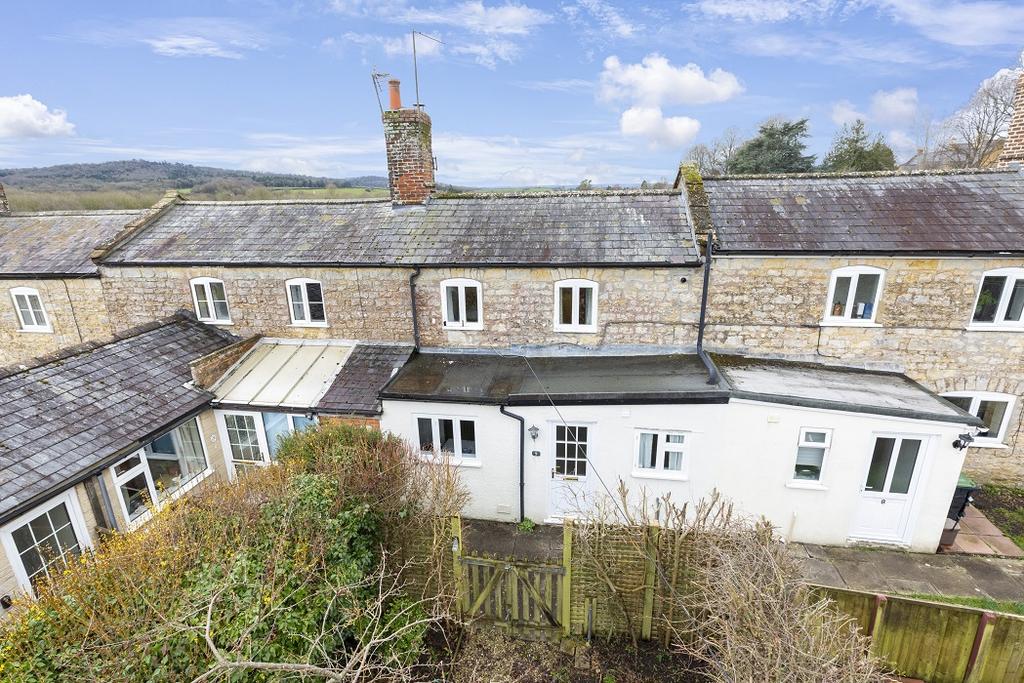 The Gardens, Lenthay Road, Sherborne, Dorset, DT9 2 bed terraced house