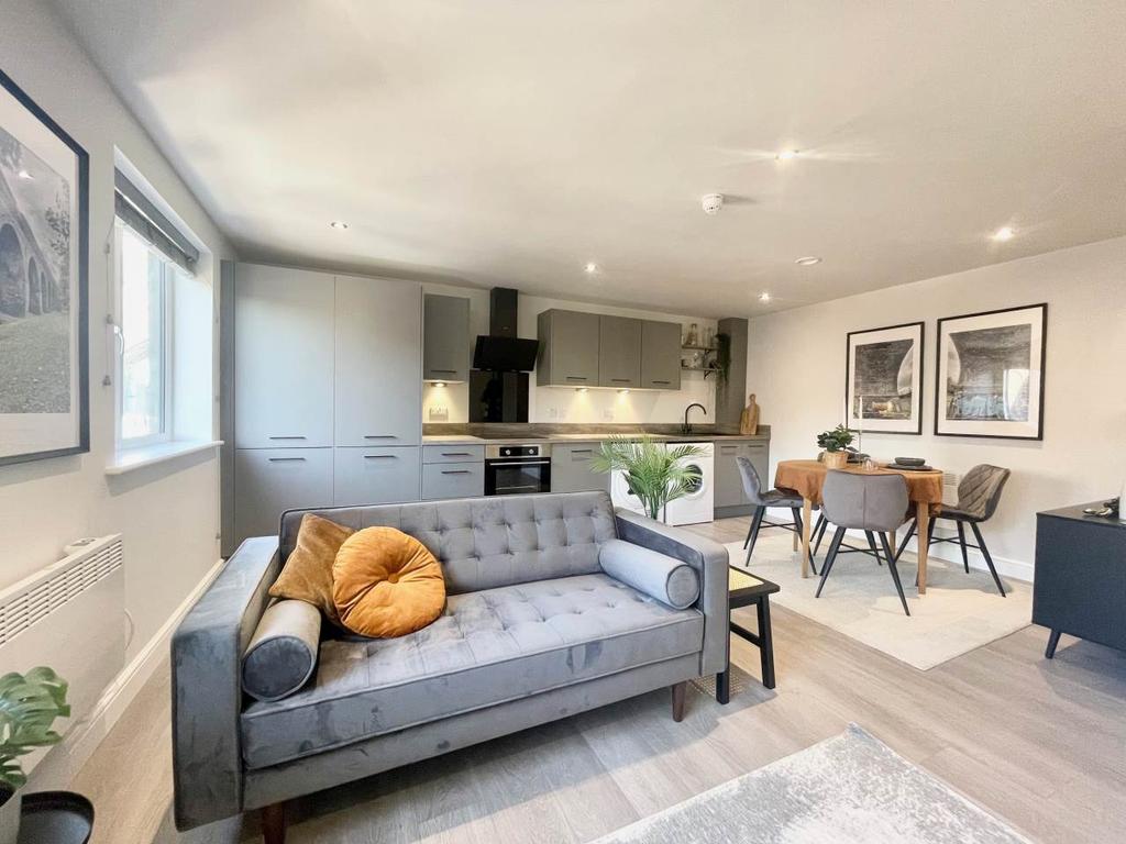 Madison House (1 bed), Holbeck 1 bed flat £745 pcm (£172 pw)