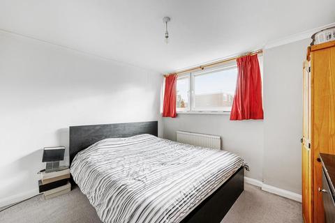 3 bedroom townhouse for sale - Alexandra Court, Lampton Road, Hounslow, TW3 4DL