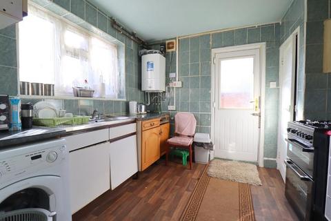 1 Abbots Wood Road, Luton, LU2 0LS