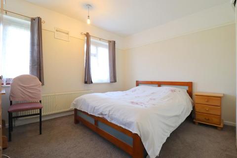 1 Abbots Wood Road, Luton, LU2 0LS