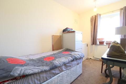 1 Abbots Wood Road, Luton, LU2 0LS