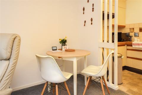 2 bedroom retirement property for sale - Belmaine Court, West Street, Worthing, BN11