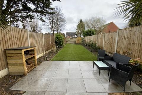 18 Aughton Road, Swallownest, Sheffield, S26 4TG