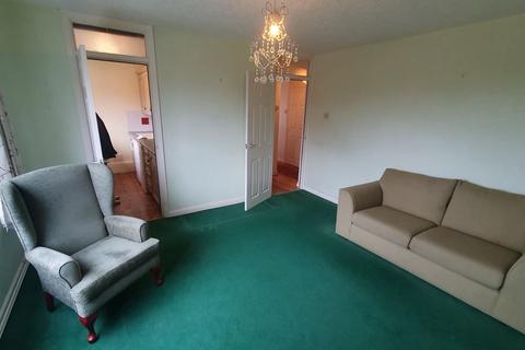 153 Gibbons Road, Sutton Coldfield, B75 5HD