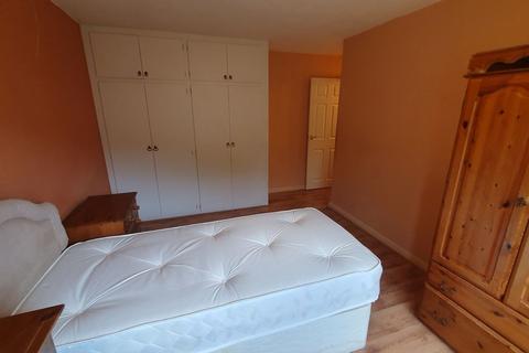 153 Gibbons Road, Sutton Coldfield, B75 5HD