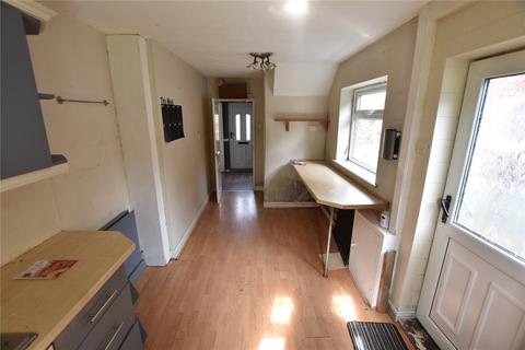 2 bedroom semi-detached house for sale - Love Lane, Castleford, West Yorkshire
