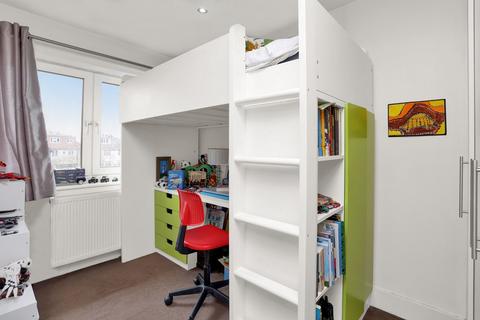 4, Byron Court Boston Road, London, W7 2AY