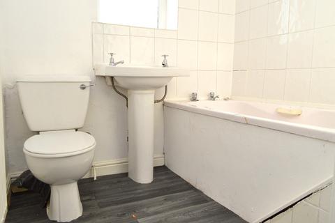 28 Taurus Street, Oldham, OL4 2BN
