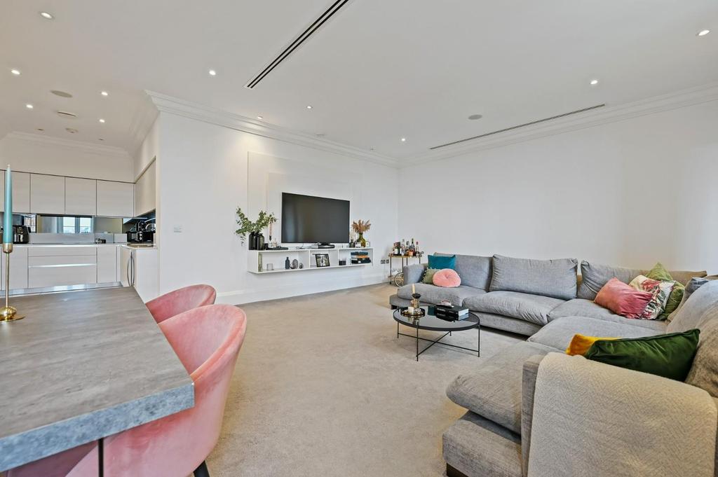 TEC - 5 Elmbridge Court - Reception B3 (1).jpg