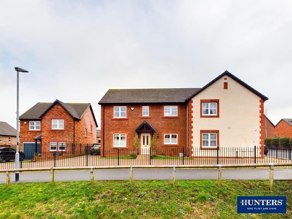 Goodwood Drive, Carlisle 3 bed semidetached house £219,500