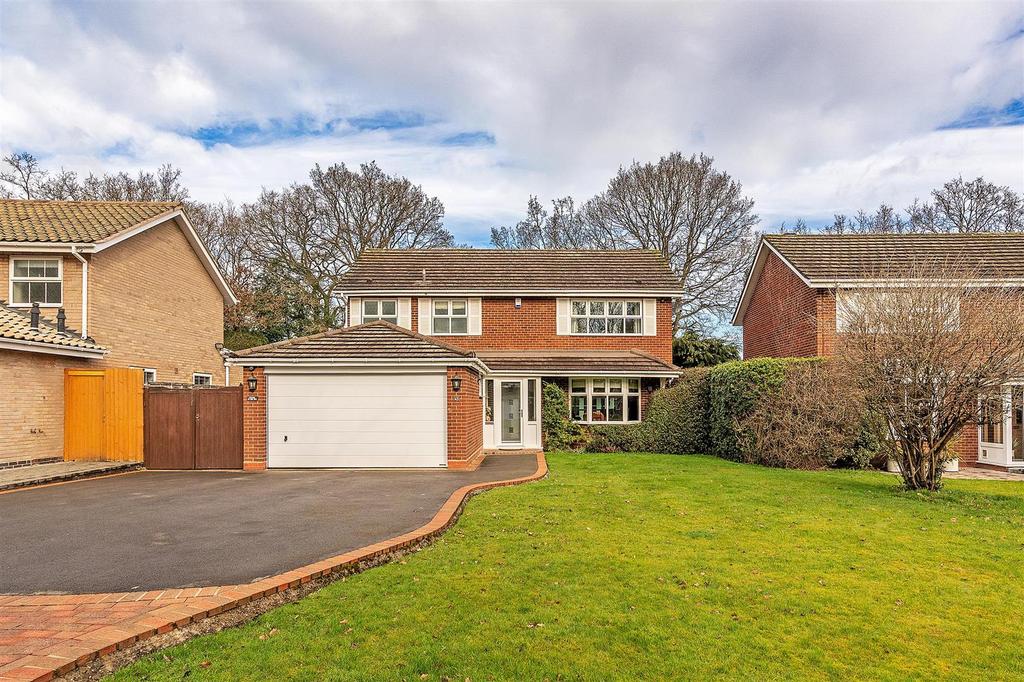Grove, Solihull 4 bed detached house £850,000