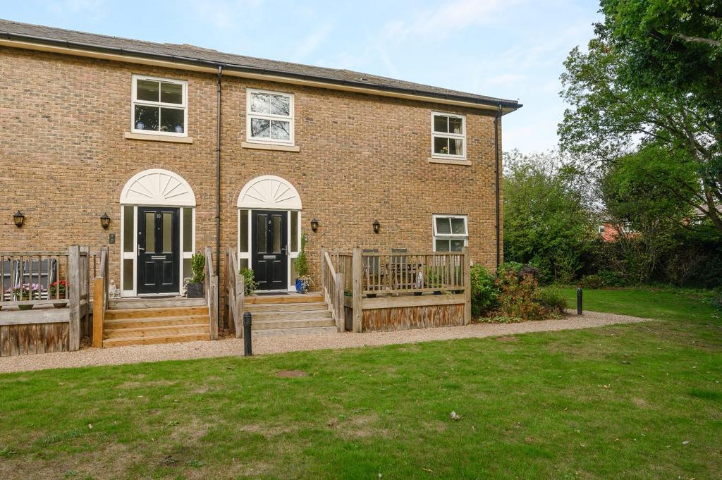 9 The Coach House-13.jpg