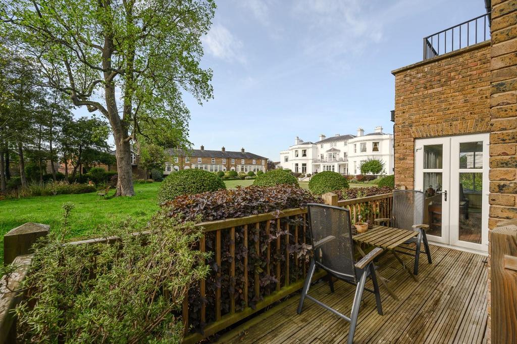 9 The Coach House-15.jpg