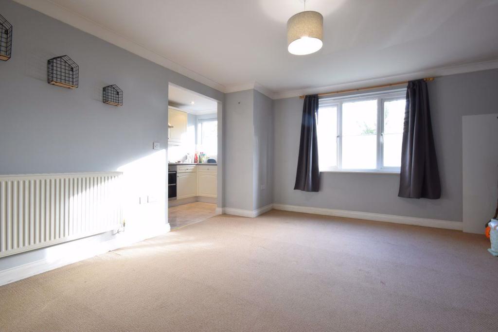 Buckland Close, Bideford, Devon 2 bed flat £650 pcm (£150 pw)