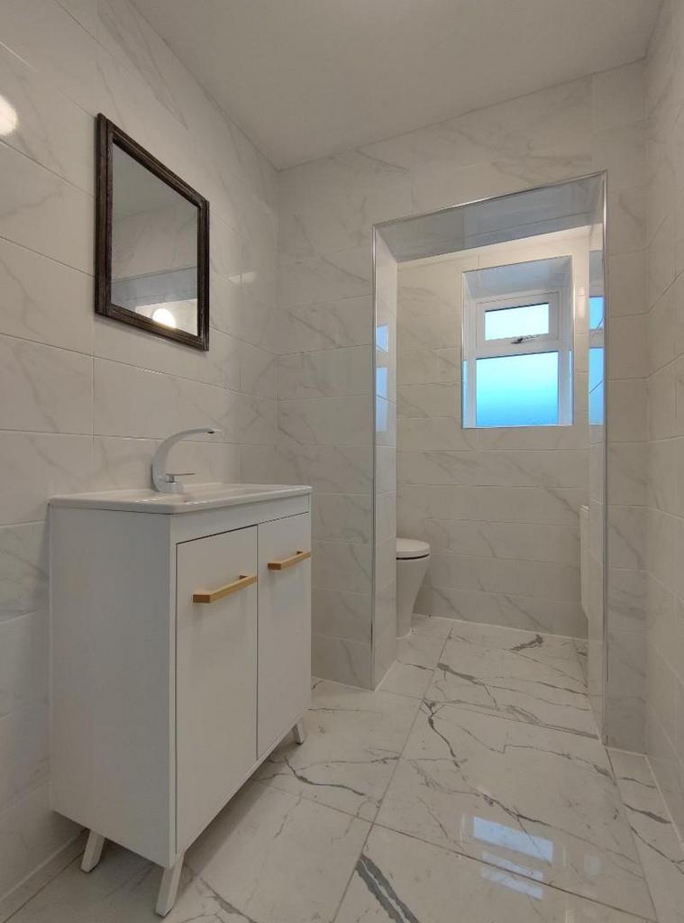 Ground Floor WC